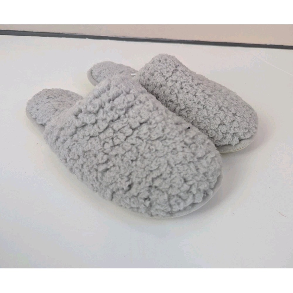 Pottery Barn Coziest Sherpa Slippers Womens Sz S Grey